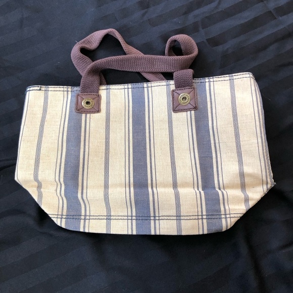 GAP Striped Tote - Picture 2 of 11